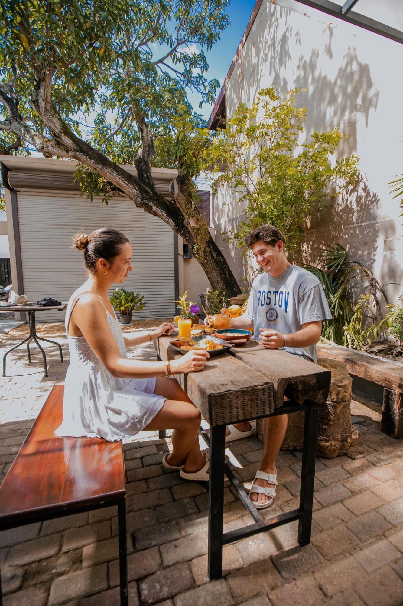 Drop Inn Hostels Kolombo Dış mekan fotoğraf